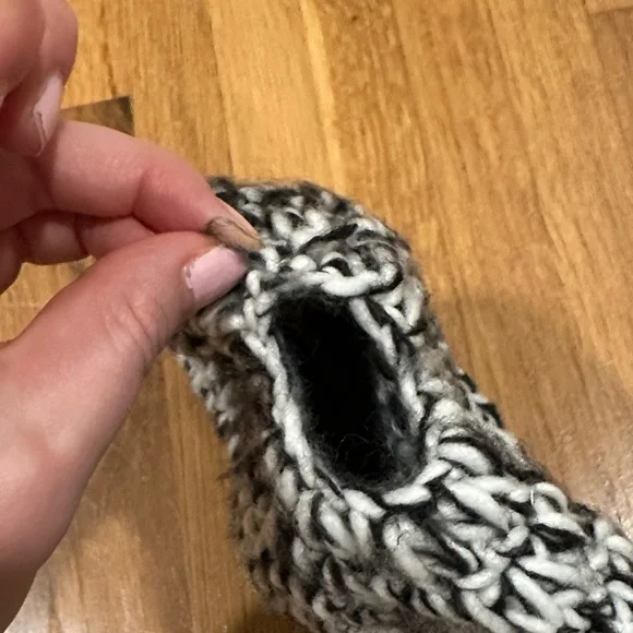 *last chance* C.C | Tan Knit Beanie with Metallic Accents + 2 winter hats - Picture 6 of 16